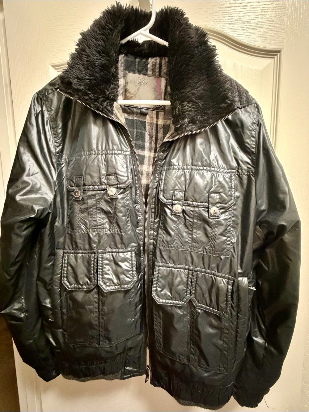 GUESS Black Faux Fur Collar Plaid Lined Y2K Utility Jacket Size M